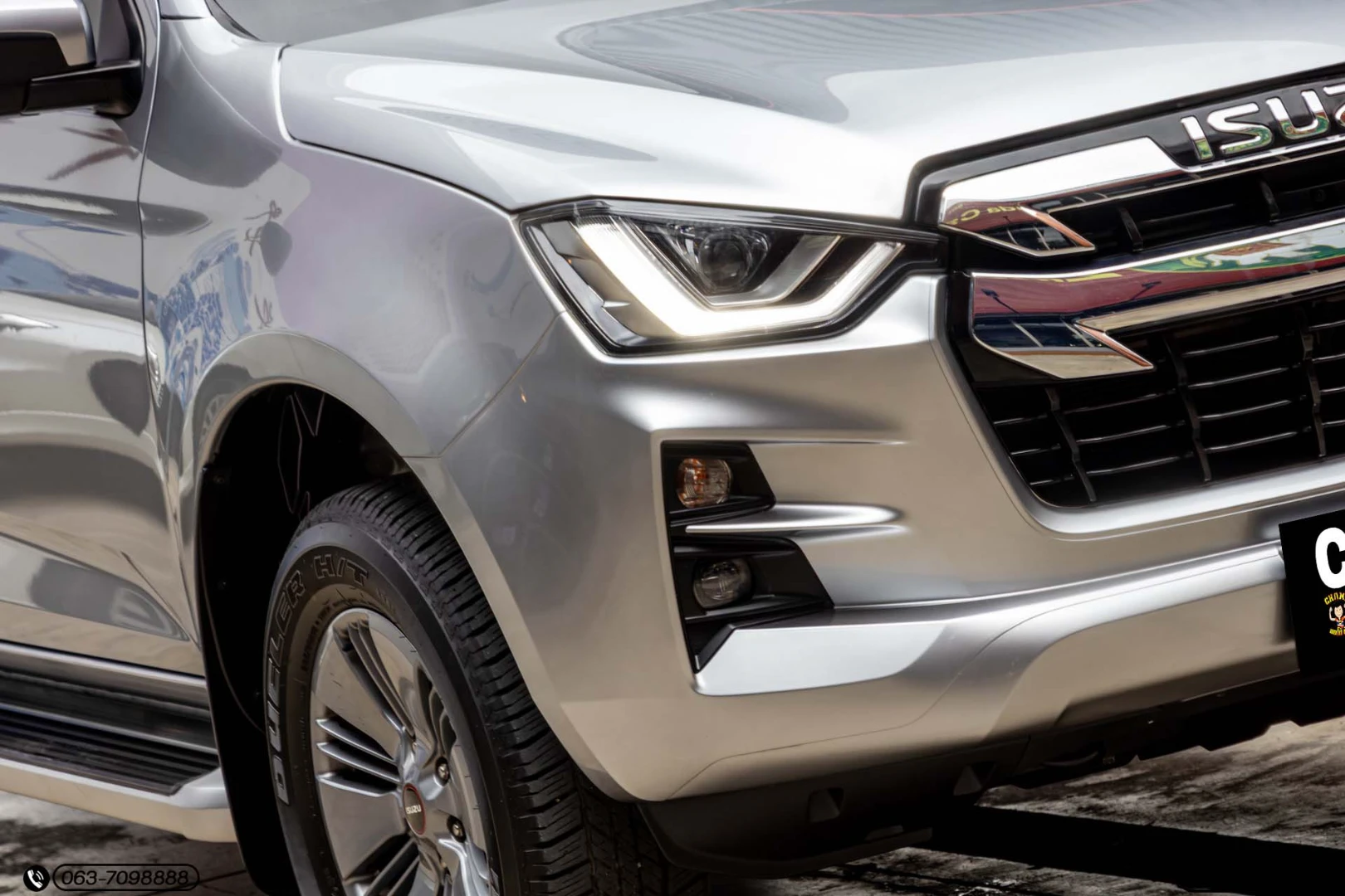 Isuzu D-MAX ALL NEW BLUE POWER CAB-4 HI-LANDER 1.9 DDI Z (MY21) - ภาพย่อที่ 4