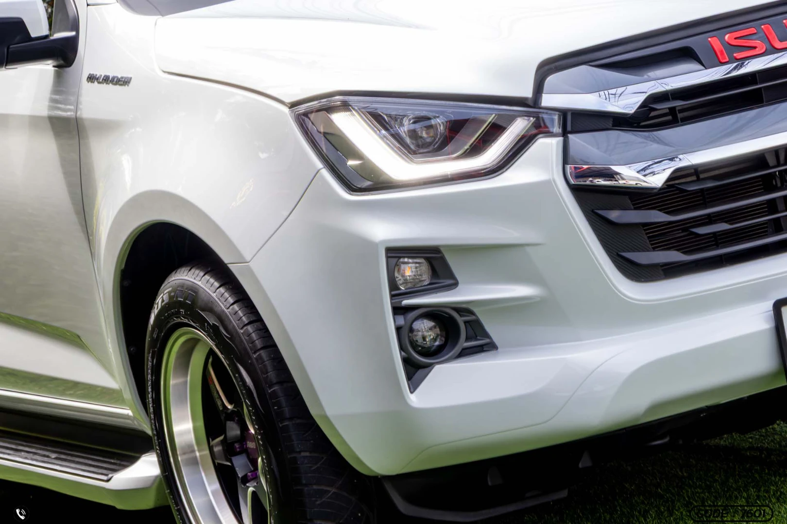 Isuzu D-MAX ALL NEW BLUE POWER CAB-4 HI-LANDER 1.9 DDI L DA (MY22) - ภาพย่อที่ 4