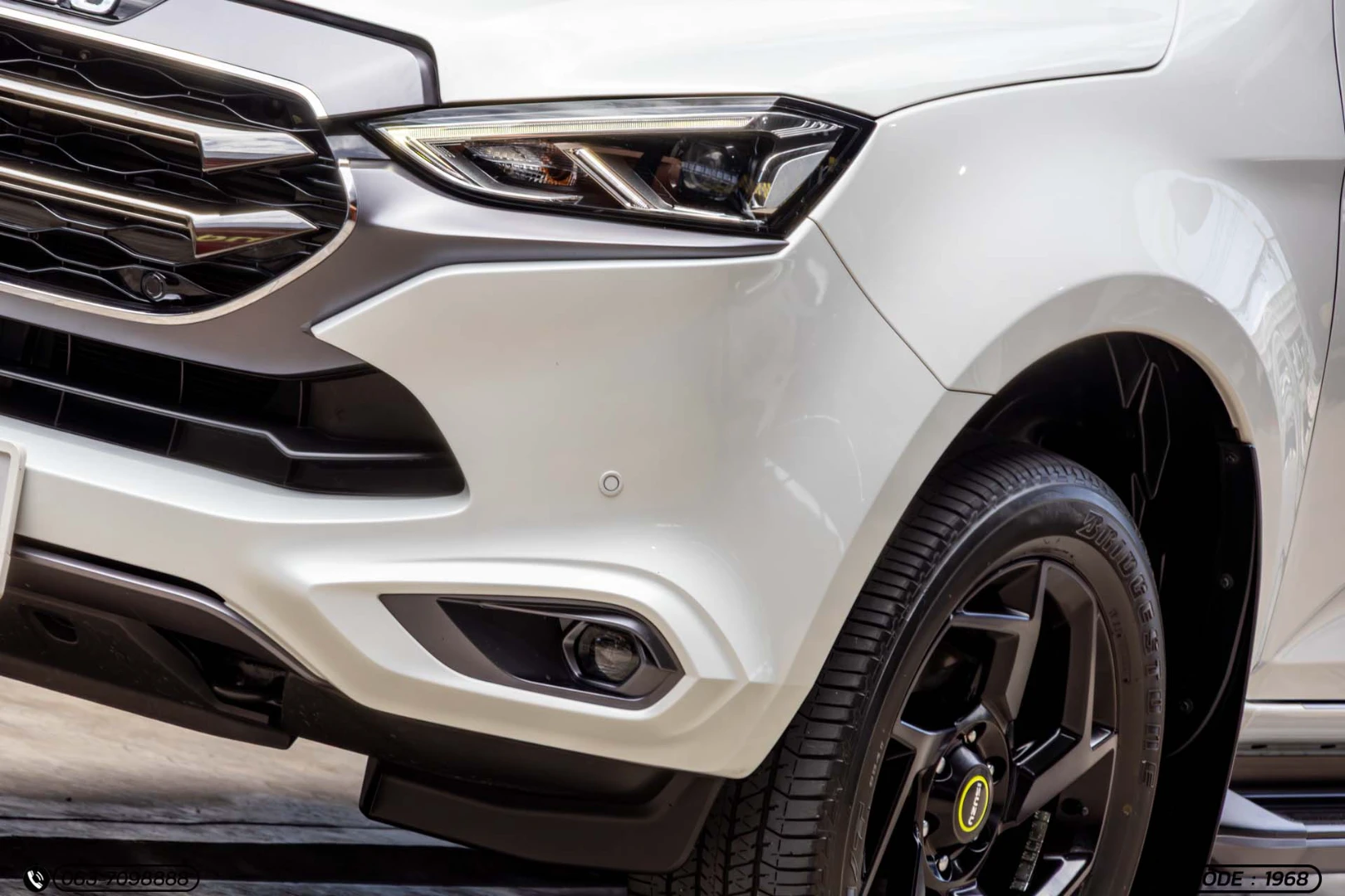 Isuzu MU-X 3.0 ULTIMATE 4WD (MY22) - ภาพย่อที่ 5