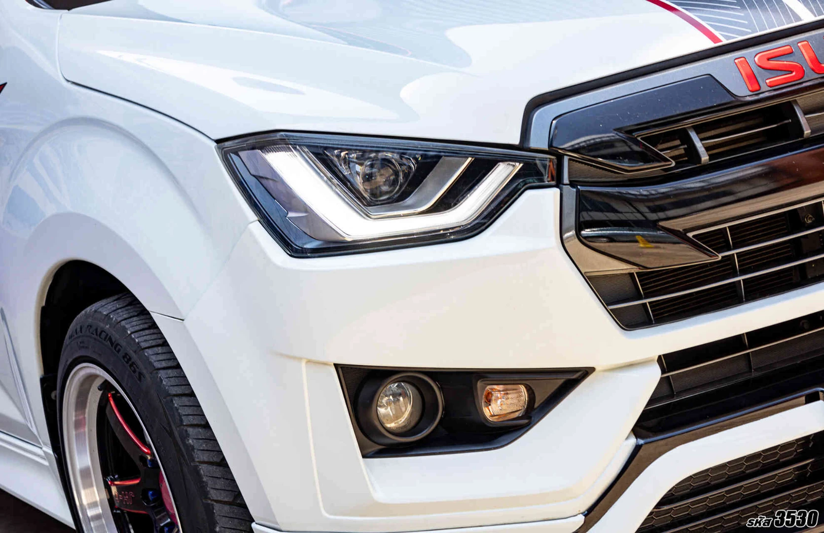 Isuzu D-MAX ALL NEW BLUE POWER SPACECAB 1.9 DDI L DA SPEED X-SERIES (MY19) - ภาพย่อที่ 4