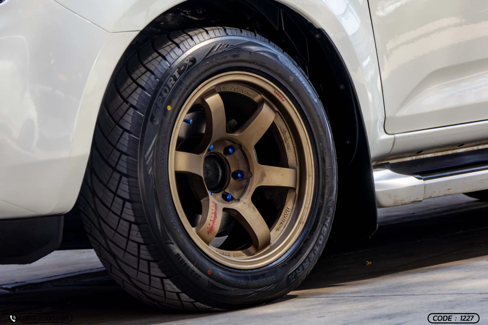 Isuzu D-MAX ALL NEW BLUE POWER CAB-4 HI-LANDER 1.9 DDI Z (MY22) - ภาพย่อที่ 6