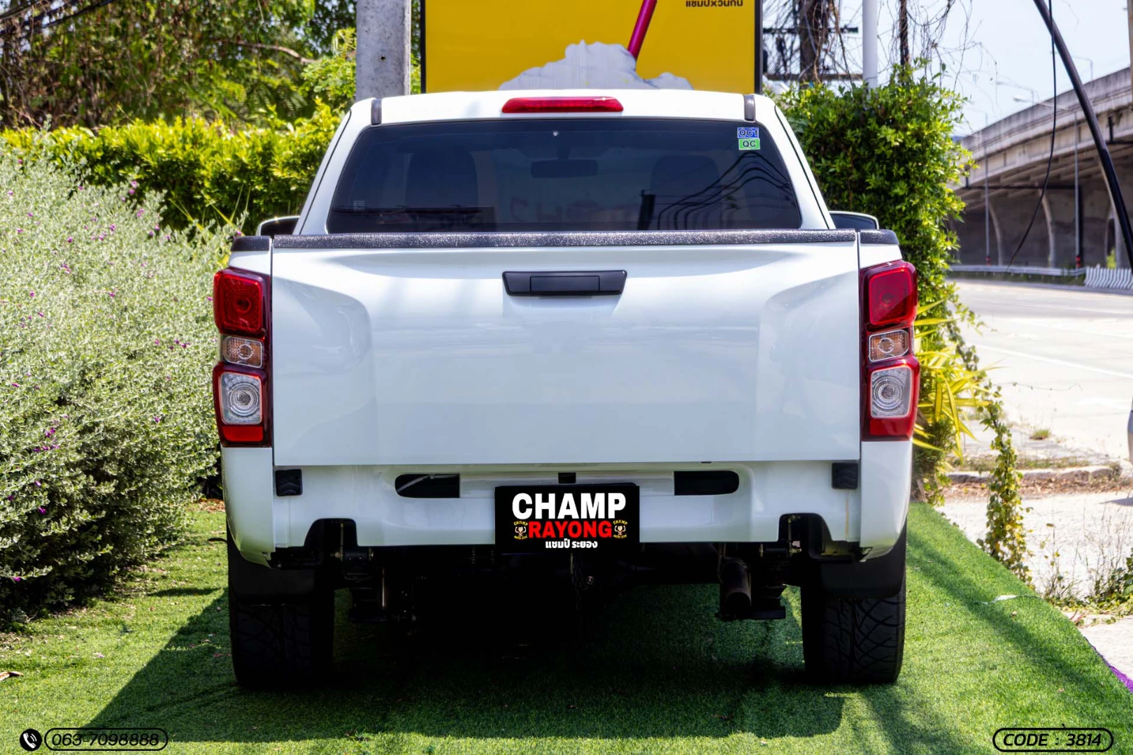 Isuzu D-MAX ALL NEW BLUE POWER SPACECAB 3.0 DDI SE (MY22) - ภาพย่อที่ 8