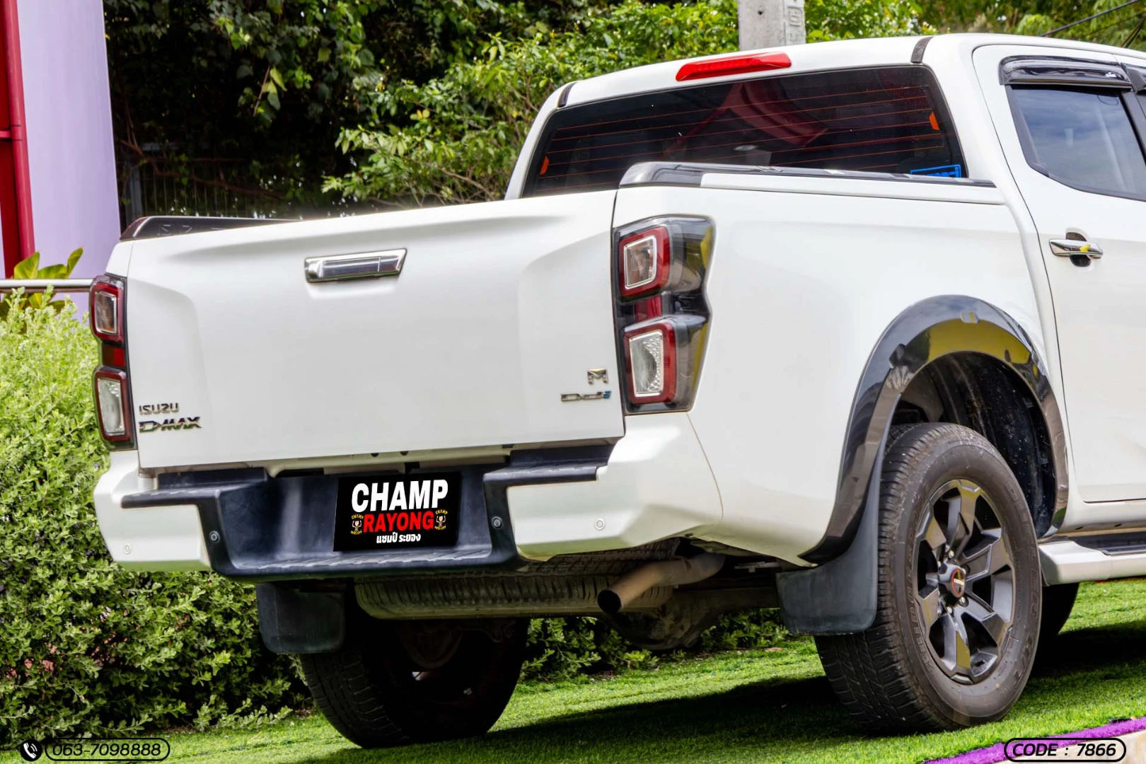 Isuzu D-MAX ALL NEW BLUE POWER CAB-4 HI-LANDER 1.9 DDI M (MY21) - ภาพย่อที่ 8