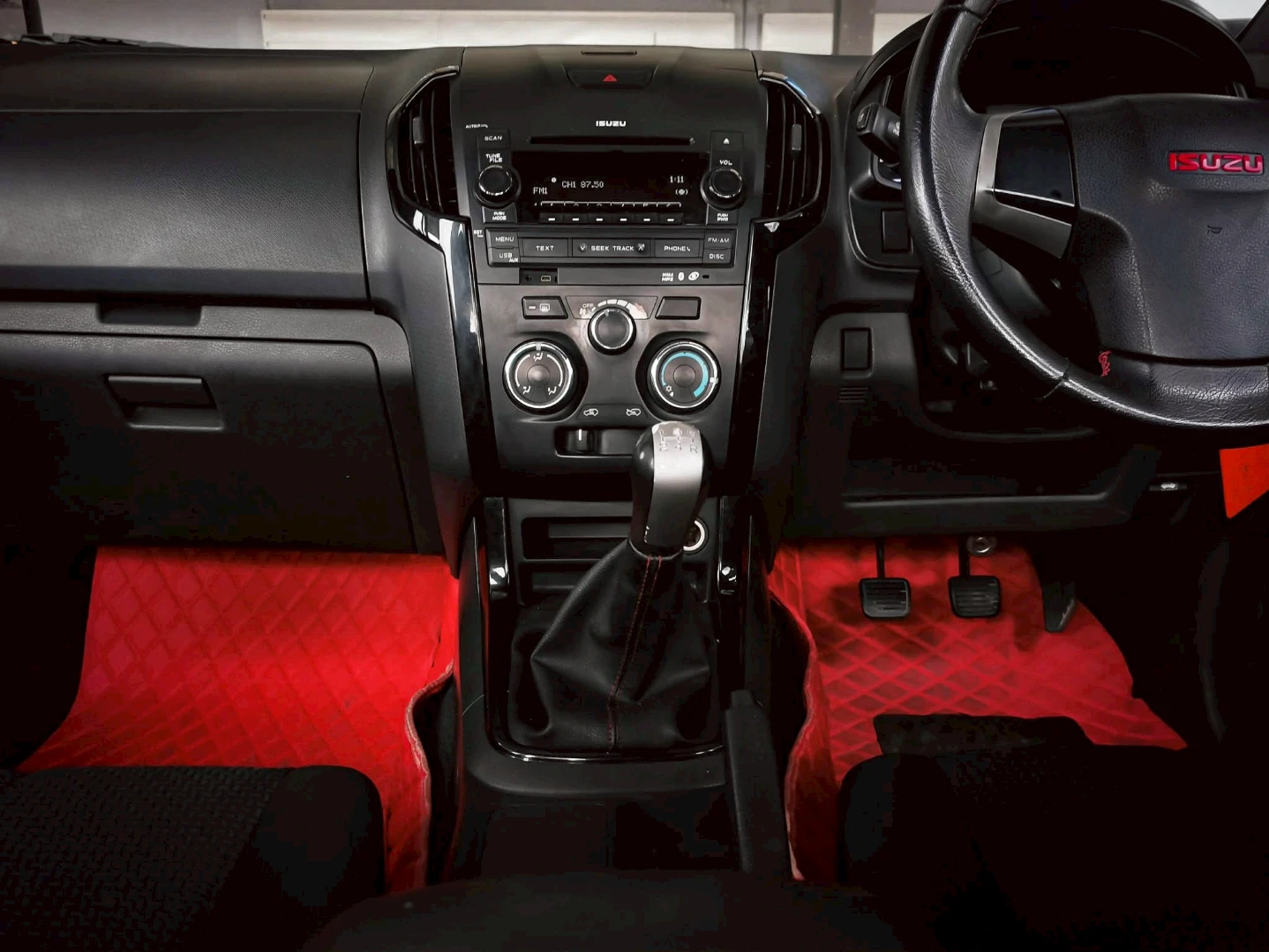 Isuzu D-MAX ALL NEW BLUE POWER SPACECAB 2.5 VGS Z SPEED X-SERIES - ภาพย่อที่ 9