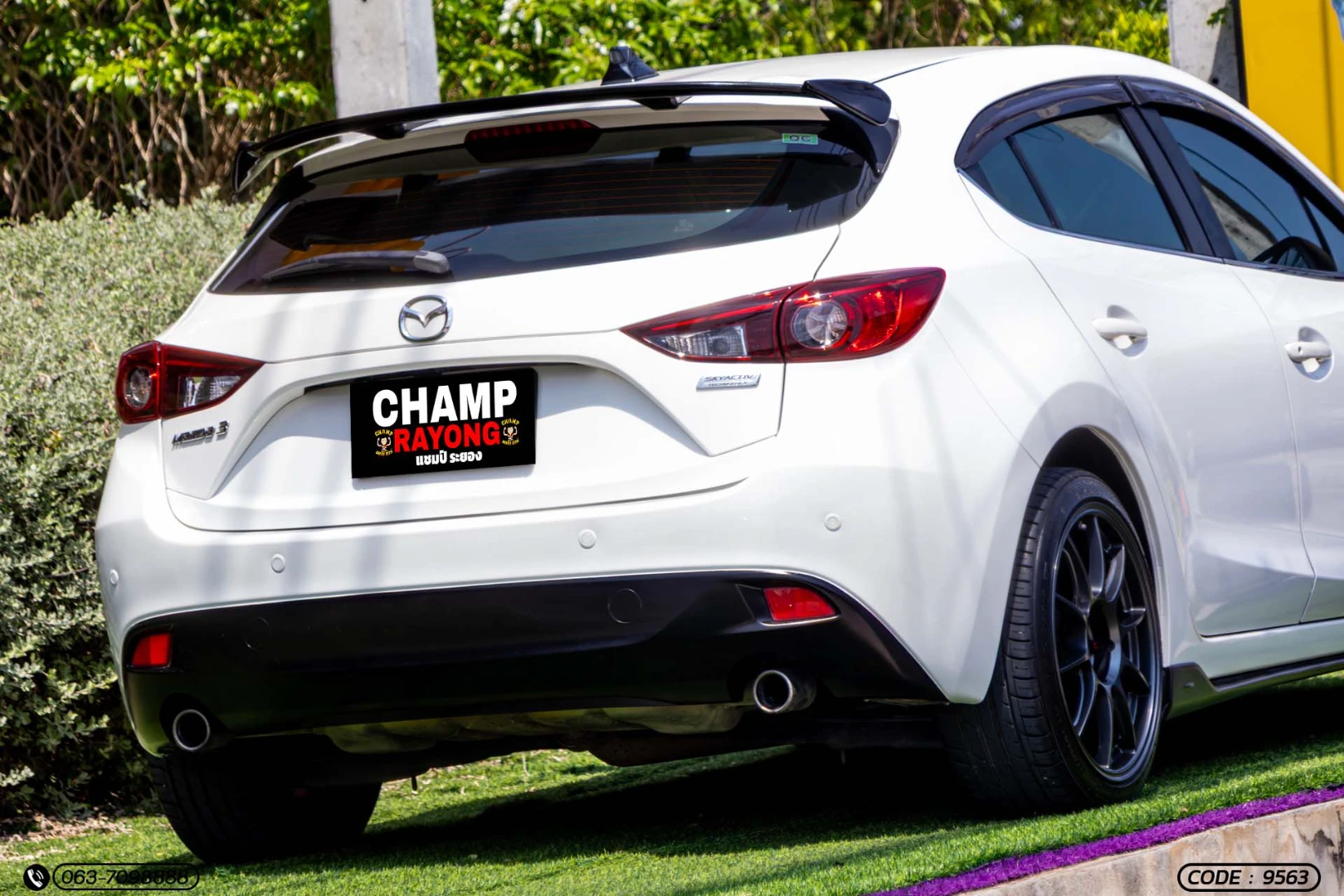 Mazda 3 2.0 C SPORTS - ภาพย่อที่ 9