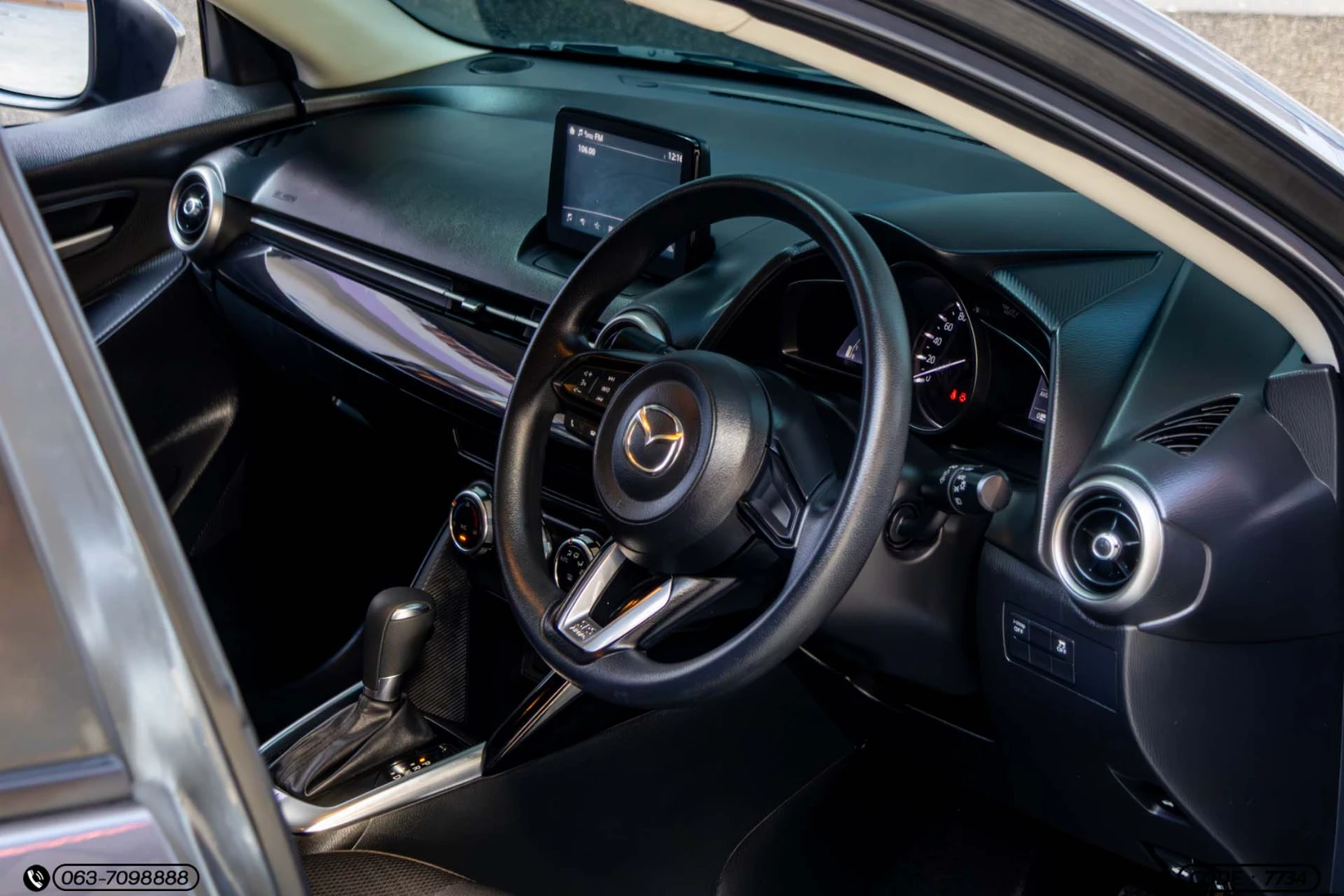 Mazda 2 1.3 SKYACTIV-G C SEDAN (MY19) - ภาพย่อที่ 12