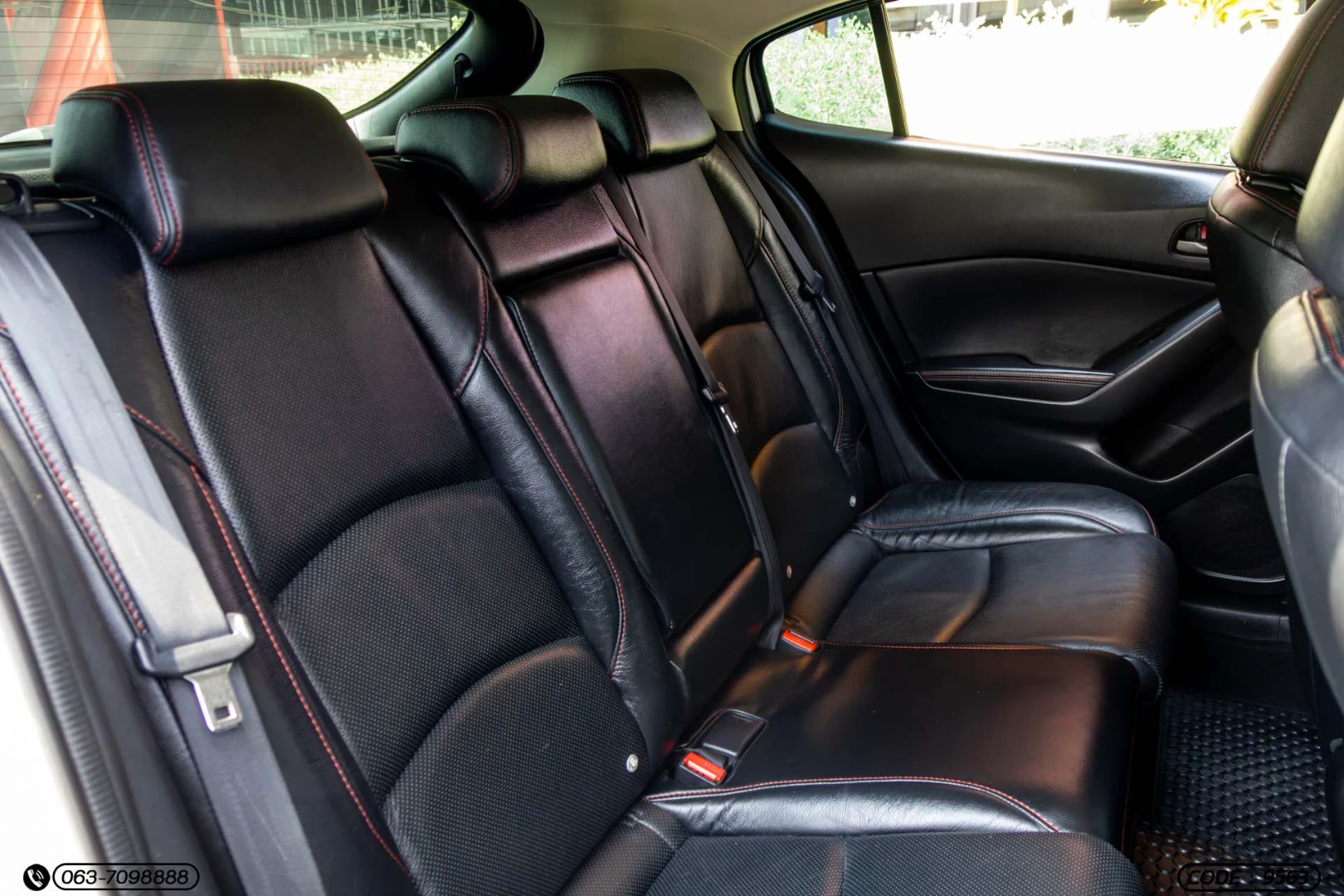 Mazda 3 2.0 C SPORTS - ภาพย่อที่ 15