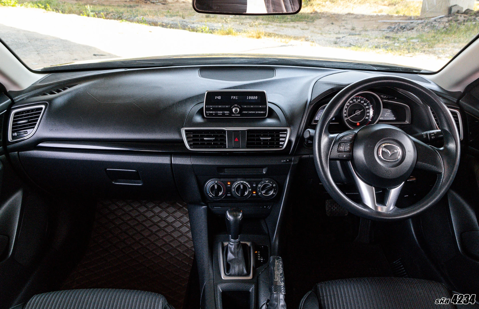 Mazda 3 2.0 C - ภาพย่อที่ 14