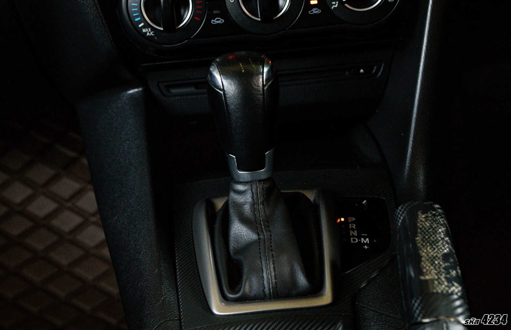 Mazda 3 2.0 C - ภาพย่อที่ 15