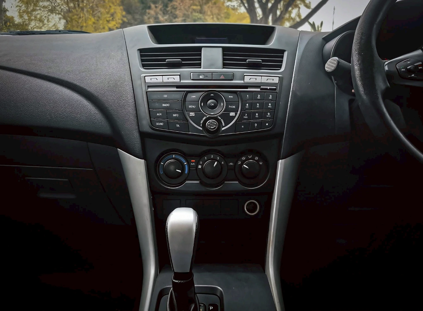 Mazda BT-50 PRO DOUBLE CAB 2.2 HI-RACER (ABS/LST) - ภาพย่อที่ 9