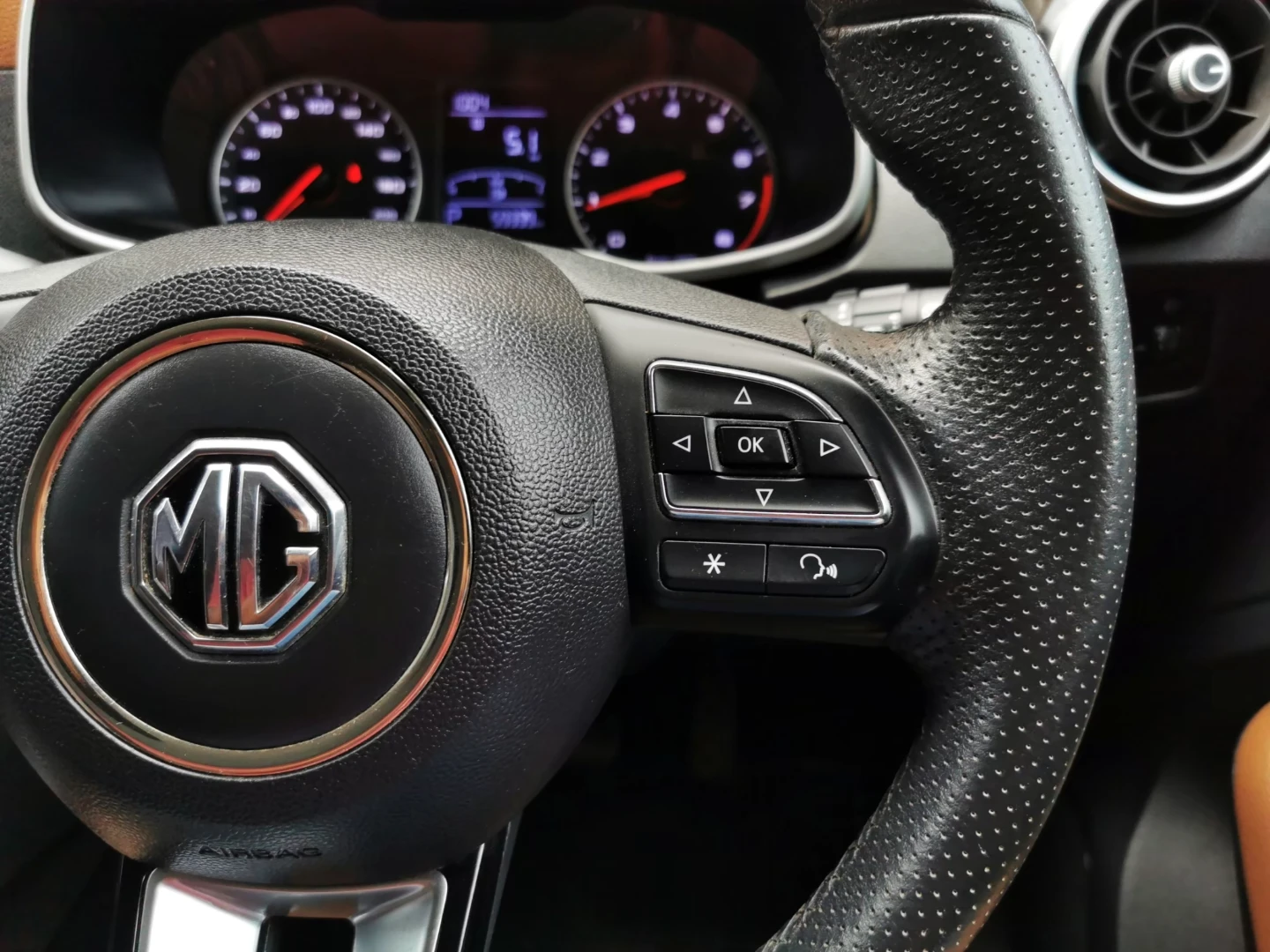 MG ZS 1.5 D - ภาพย่อที่ 12