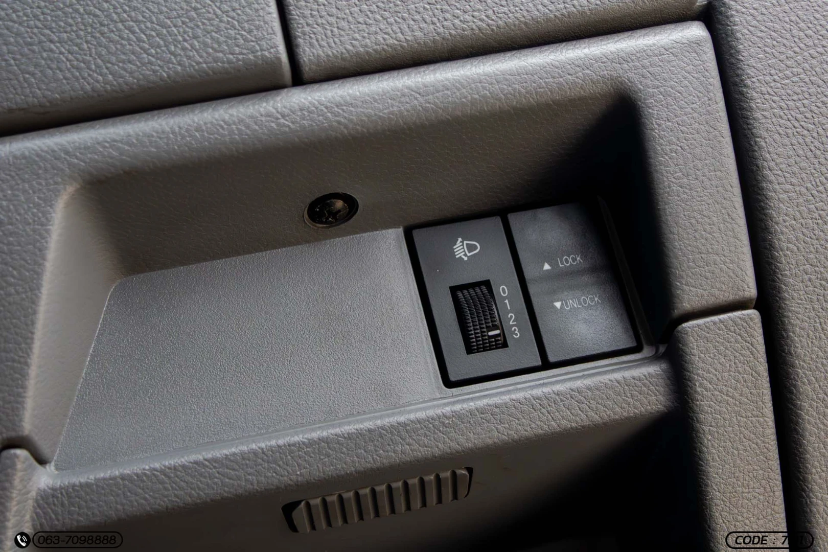 MG V 80 2.5 - ภาพย่อที่ 25