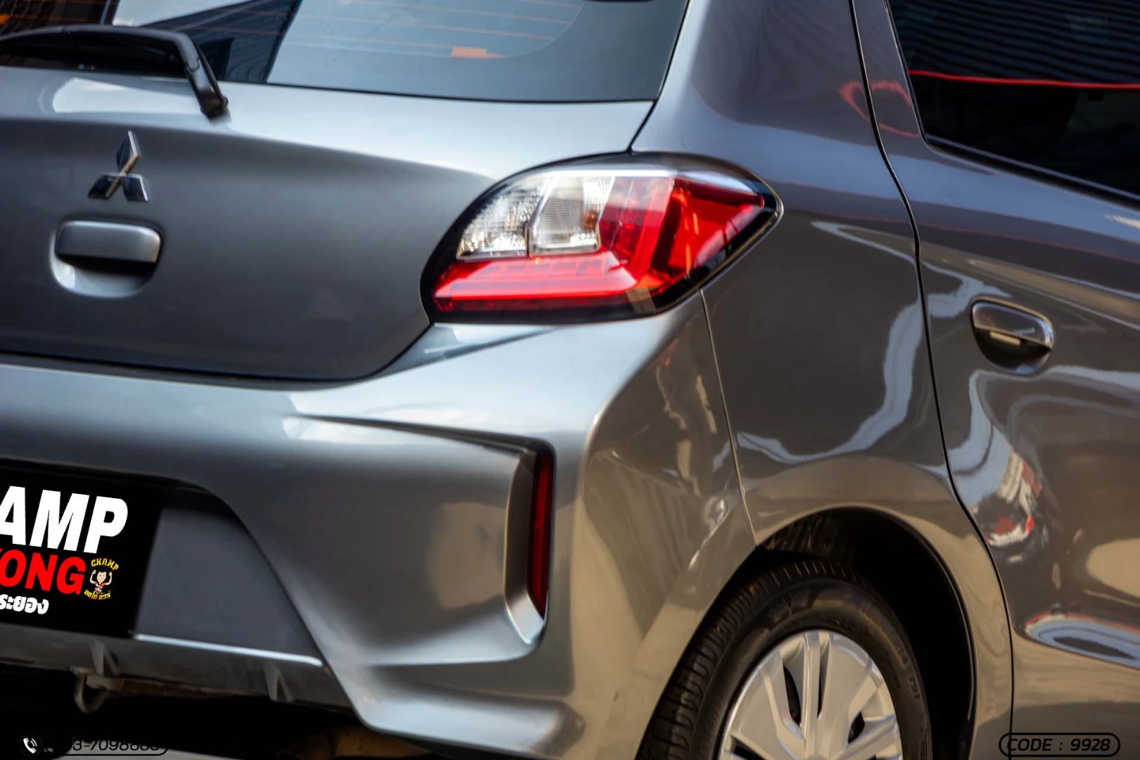 Mitsubishi MIRAGE 1.2 GLX DYNAMIC SHIELD (MY19) - ภาพย่อที่ 10