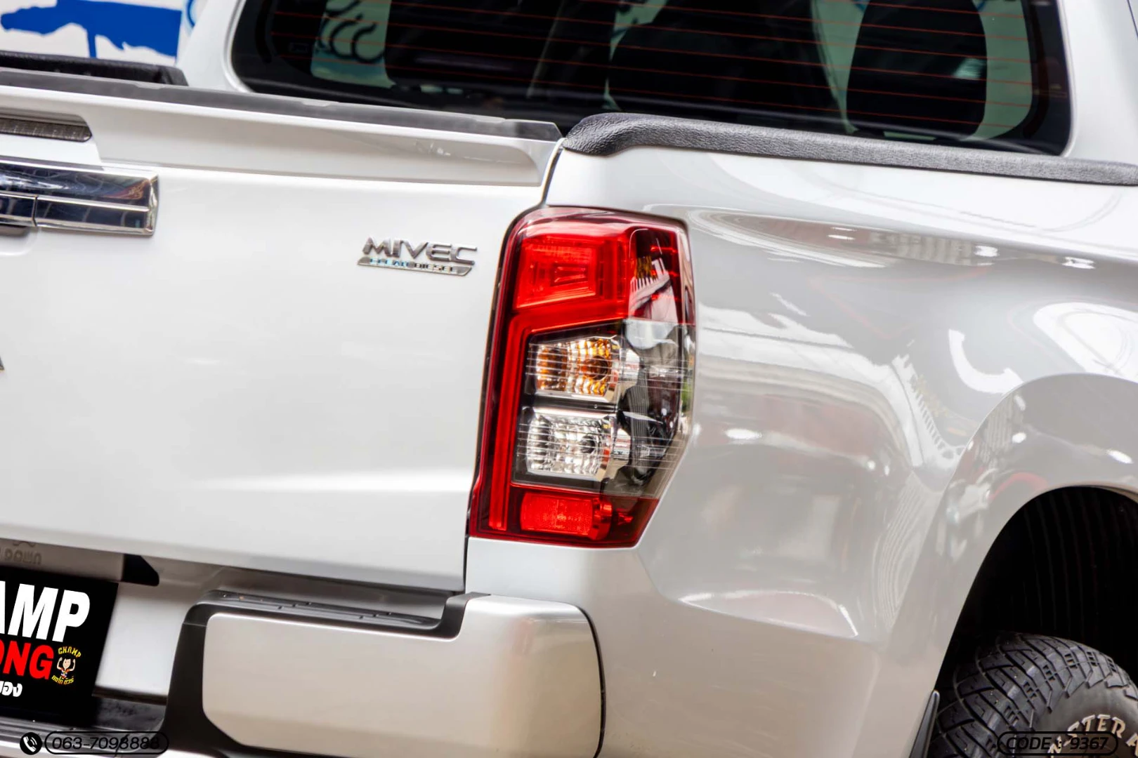 Mitsubishi TRITON ALL NEW DOUBLE CAB 2.4 GLS PLUS (MY19) - ภาพย่อที่ 11