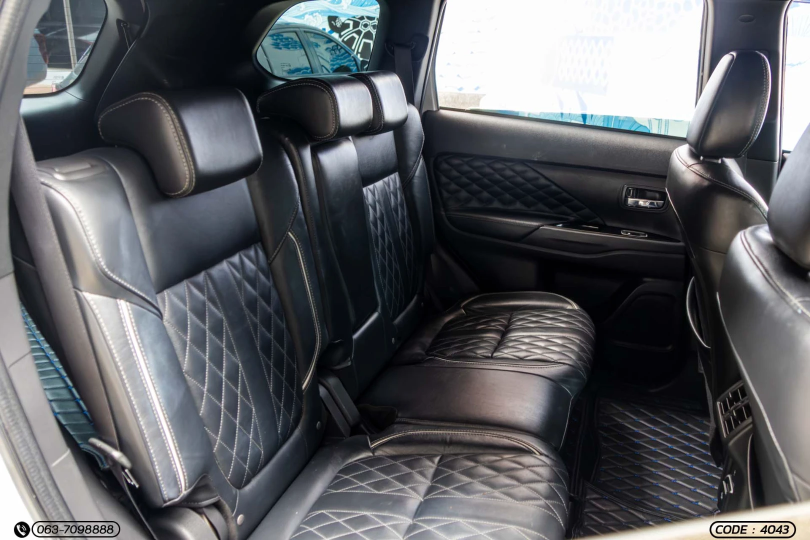 Mitsubishi OUTLANDER 2.4 PHEV GT PREMIUM - ภาพย่อที่ 15
