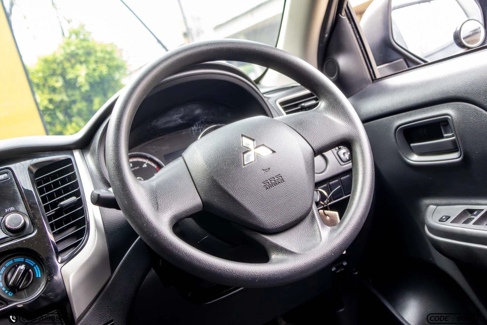 Mitsubishi TRITON ALL NEW DOUBLE CAB 2.5 GLX RALLIART (MY20) - ภาพย่อที่ 16