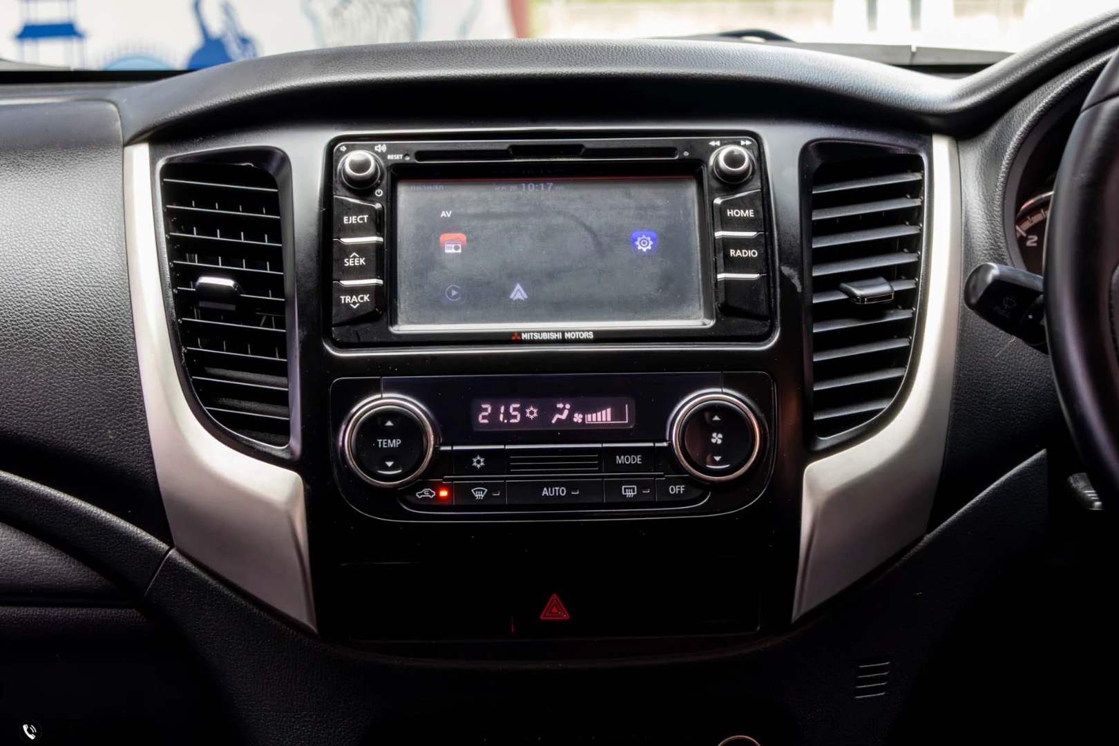 Mitsubishi TRITON ALL NEW MEGA CAB 2.4 GLS LTD PLUS ATHLETE - ภาพย่อที่ 16