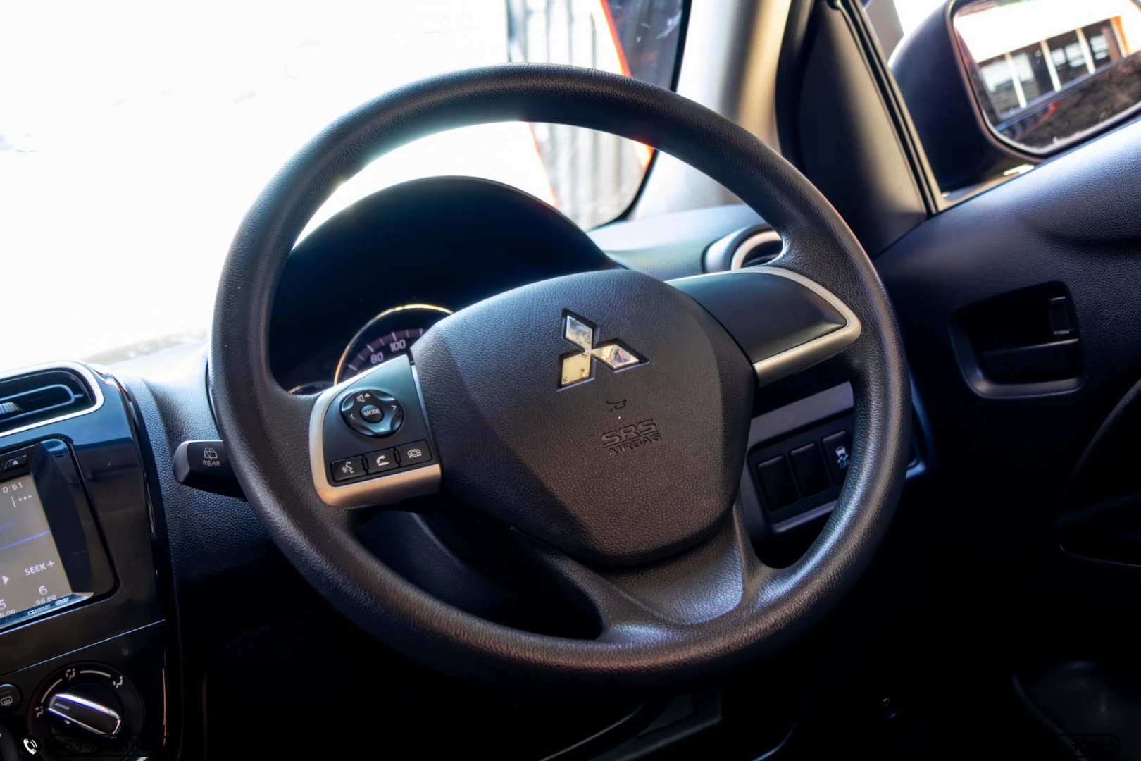 Mitsubishi MIRAGE 1.2 GLX (MY18) - ภาพย่อที่ 17