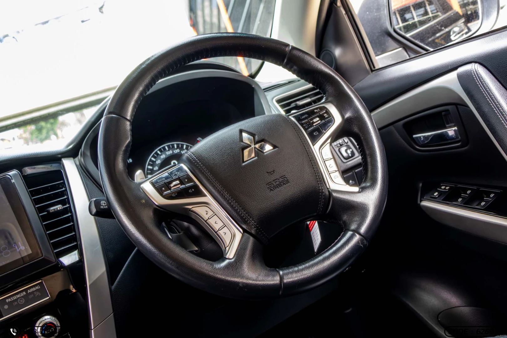 Mitsubishi PAJERO SPORT  2.4 GT PREMIUM 2WD (MY18) - ภาพย่อที่ 17