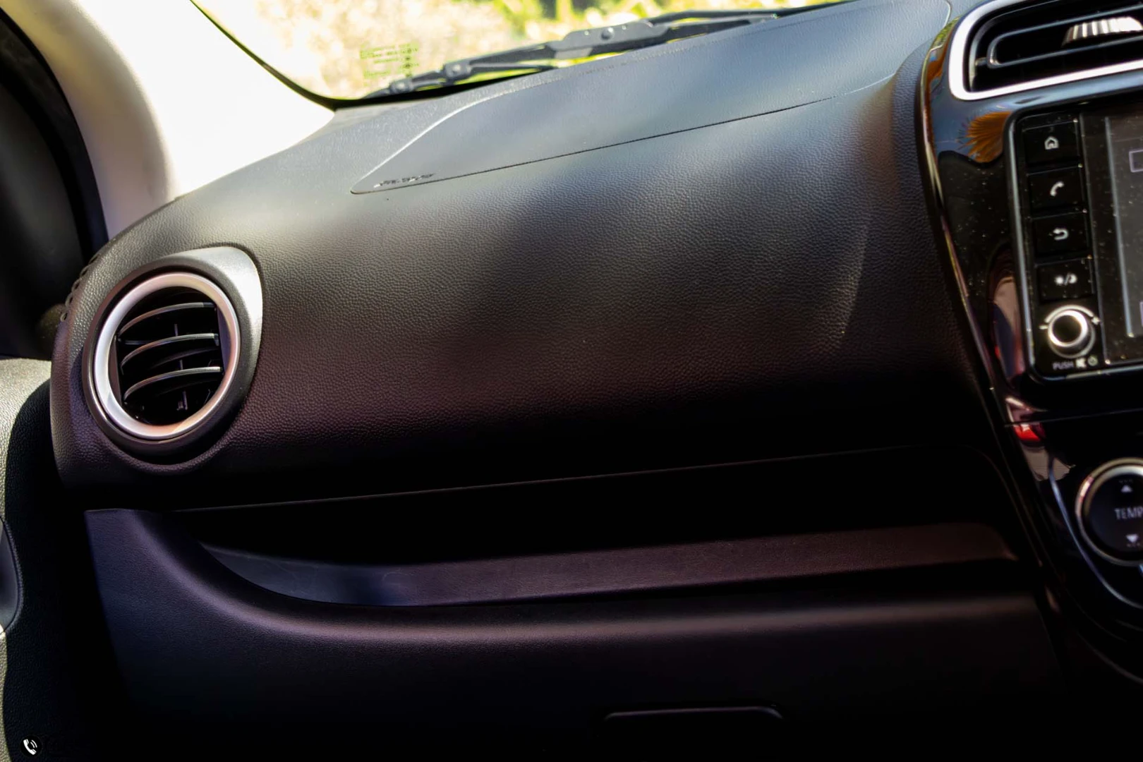 Mitsubishi ATTRAGE 1.2 GLS LIMITED DYNAMIC SHIELD (MY19) - ภาพย่อที่ 19