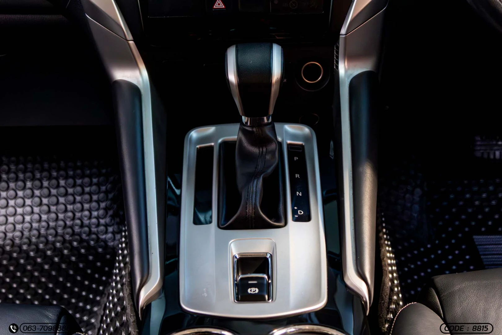 Mitsubishi PAJERO SPORT 2.4 GT PREMIUM 2WD (MY18) - ภาพย่อที่ 19