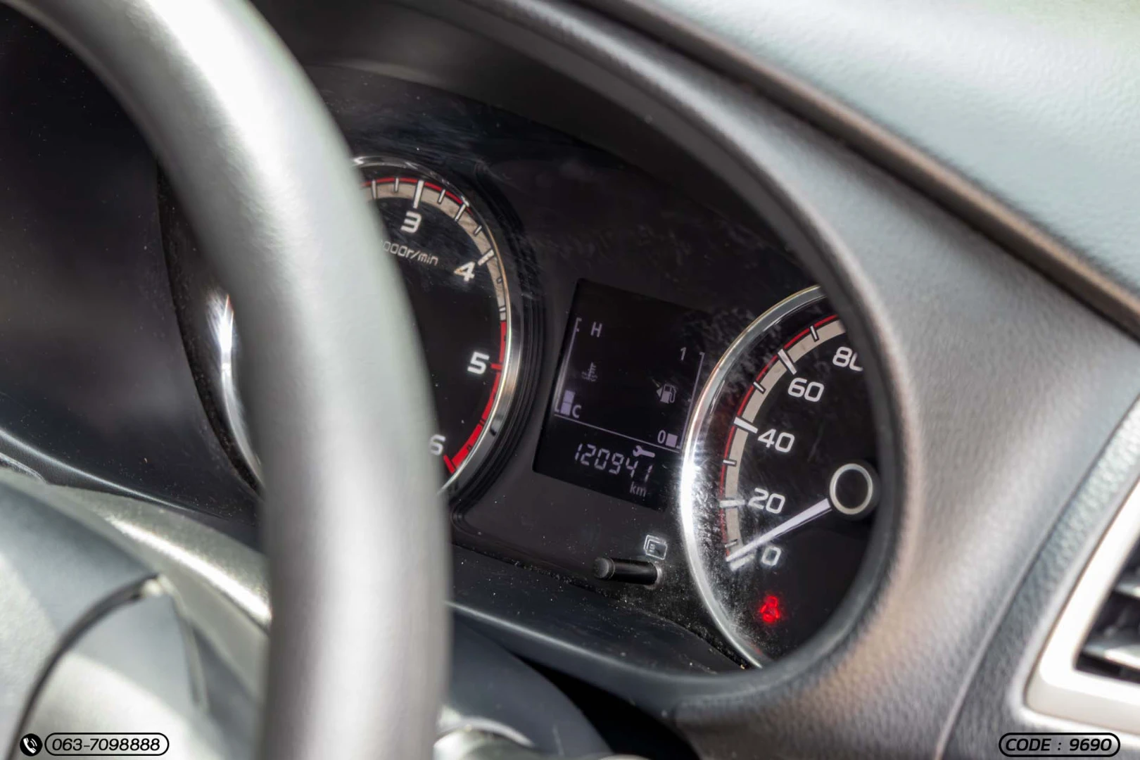 Mitsubishi TRITON ALL NEW DOUBLE CAB 2.5 GLX RALLIART (MY20) - ภาพย่อที่ 21