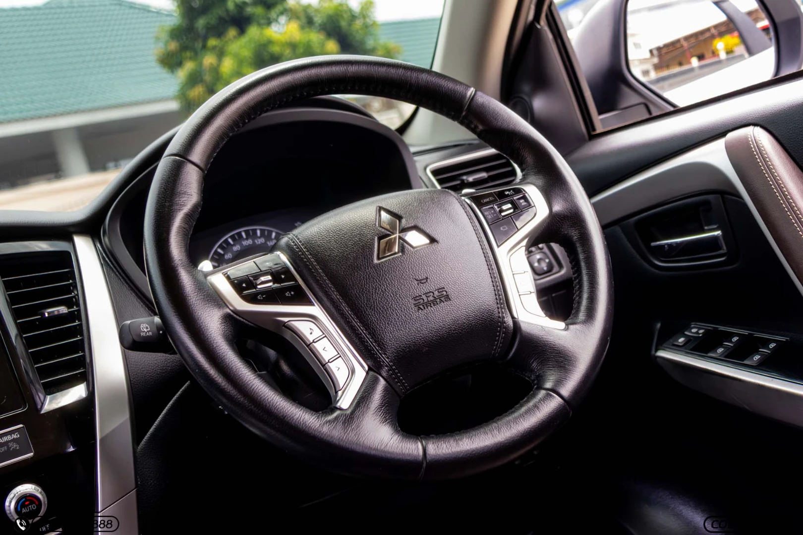 Mitsubishi PAJERO SPORT 2.4 GT PREMIUM 2WD (MY20) - ภาพย่อที่ 21