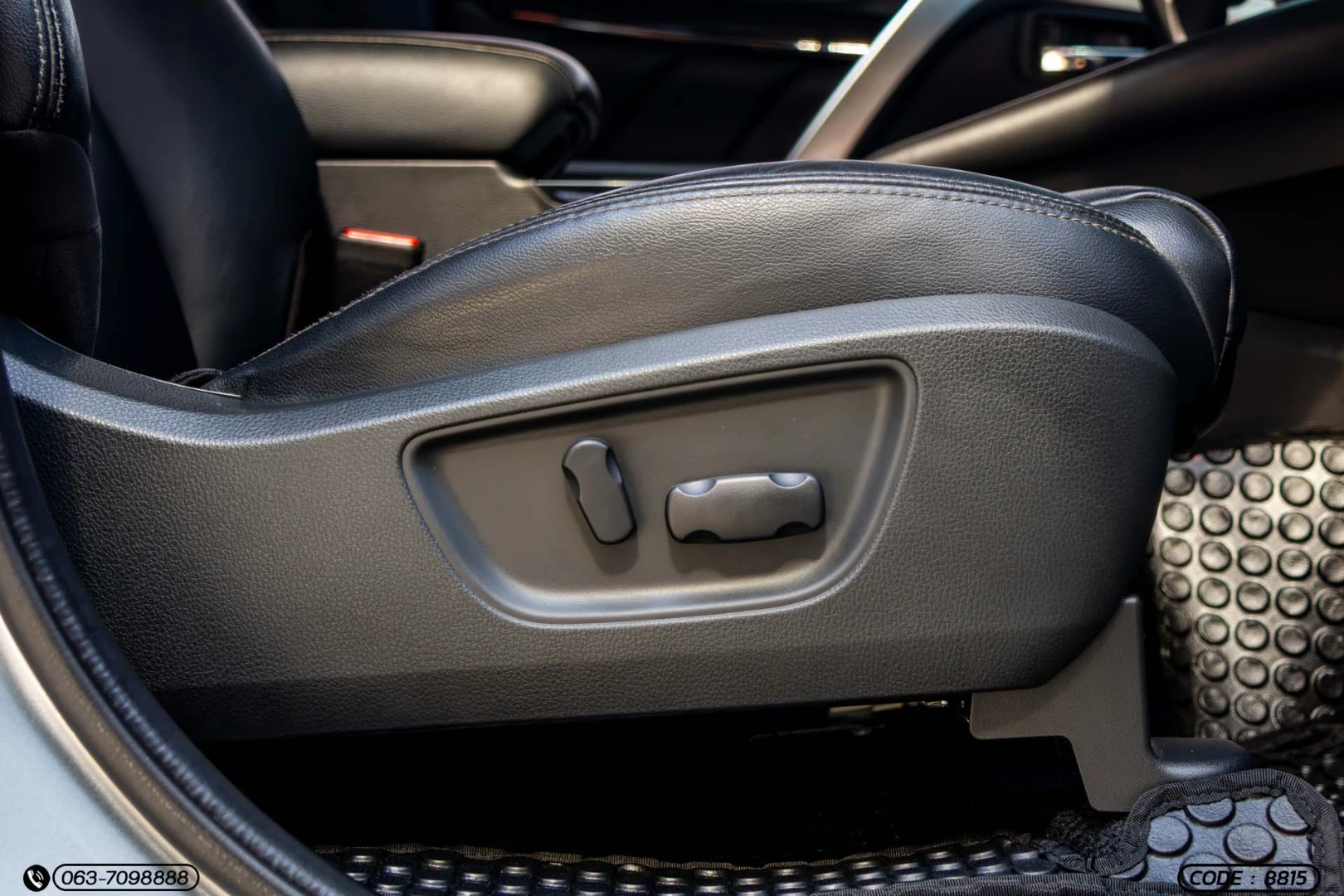 Mitsubishi PAJERO SPORT 2.4 GT PREMIUM 2WD (MY18) - ภาพย่อที่ 25