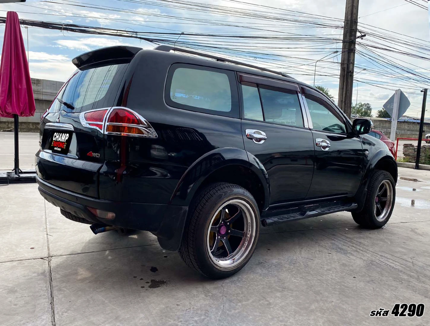 Mitsubishi PAJERO SPORT 3.2 GT - ภาพย่อที่ 4