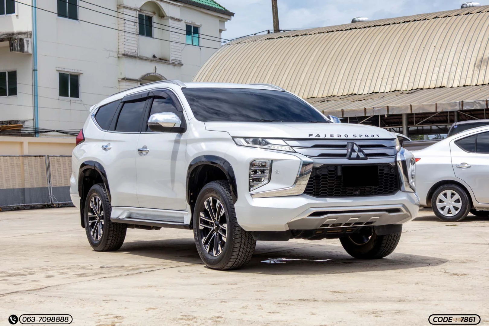 Mitsubishi PAJERO SPORT 2.4 GT PREMIUM 2WD (MY20) - ภาพย่อที่ 3
