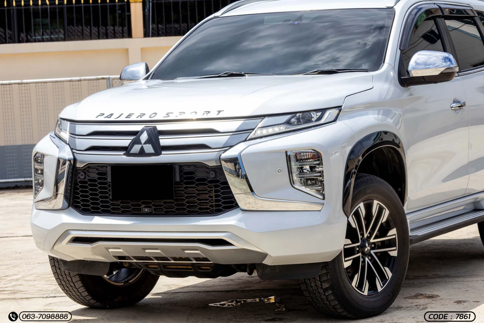 Mitsubishi PAJERO SPORT 2.4 GT PREMIUM 2WD (MY20) - ภาพย่อที่ 4