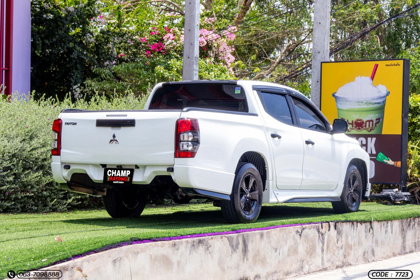 Mitsubishi TRITON ALL NEW DOUBLE CAB 2.5 GLX RALLIART (MY20) - ภาพย่อที่ 7
