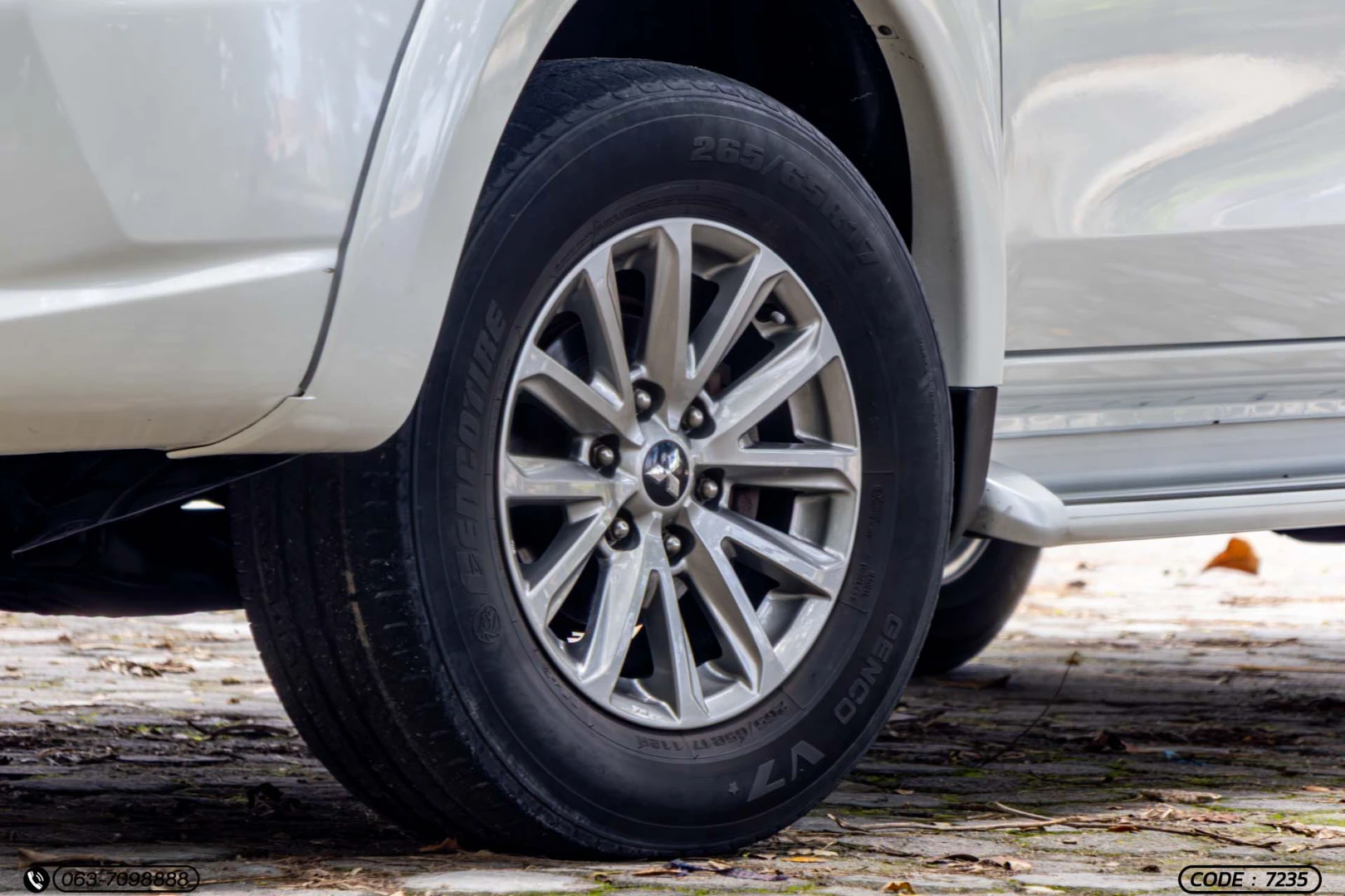 Mitsubishi TRITON ALL NEW MEGA CAB 2.4 GLS LTD PLUS (MNC) - ภาพย่อที่ 7