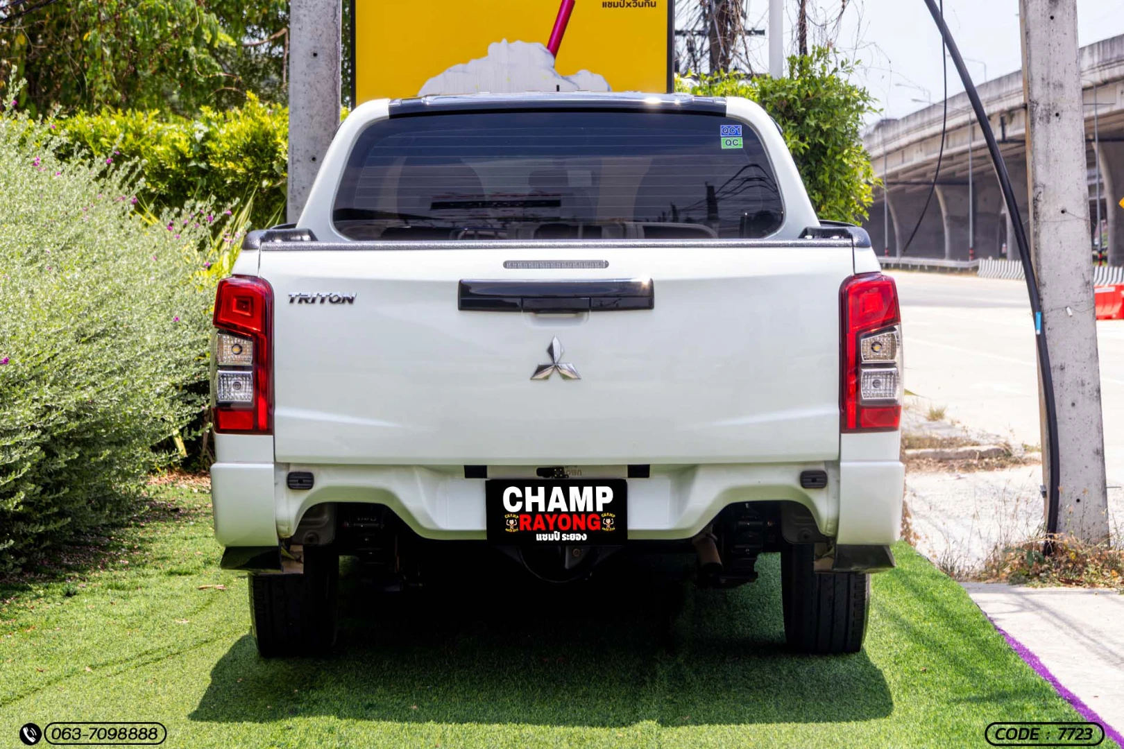 Mitsubishi TRITON ALL NEW DOUBLE CAB 2.5 GLX RALLIART (MY20) - ภาพย่อที่ 8