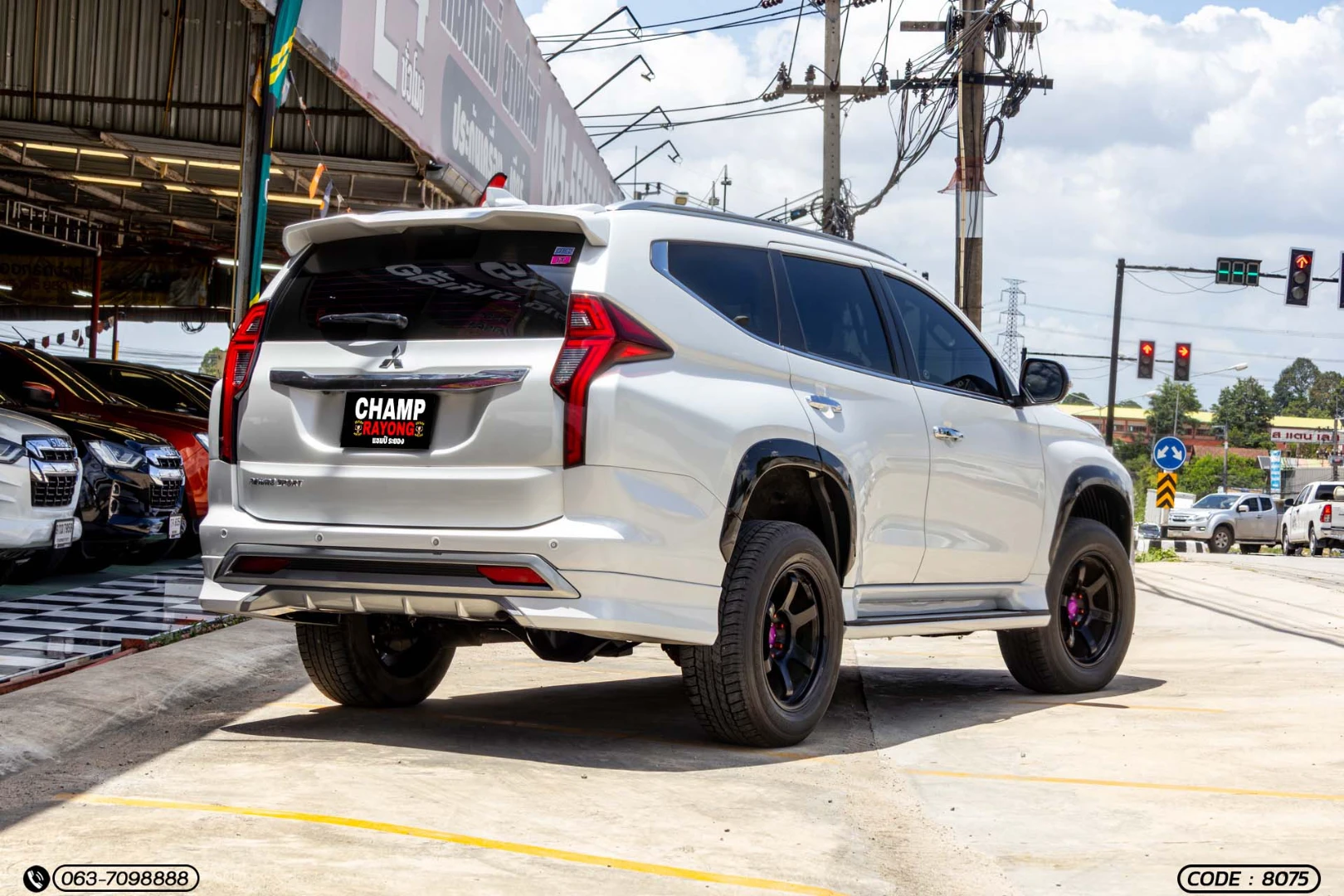 Mitsubishi PAJERO SPORT 2.4 GT PLUS (MY20) - ภาพย่อที่ 8