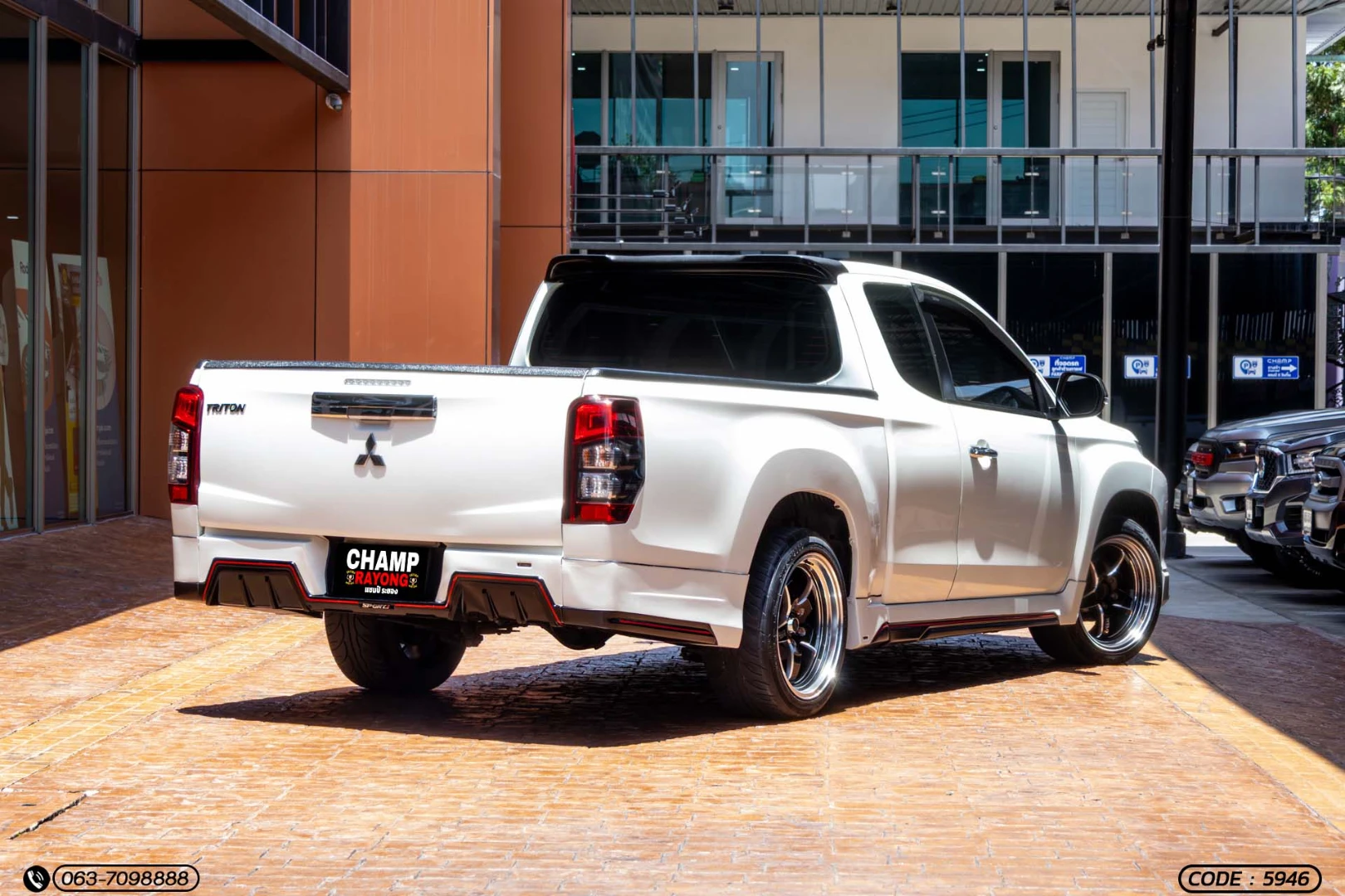 Mitsubishi TRITON ALL NEW MEGA CAB 2.5 GLX (MY20) - ภาพย่อที่ 8