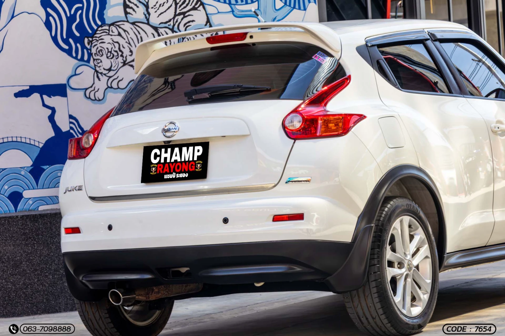 Nissan JUKE 1.6 V - ภาพย่อที่ 9