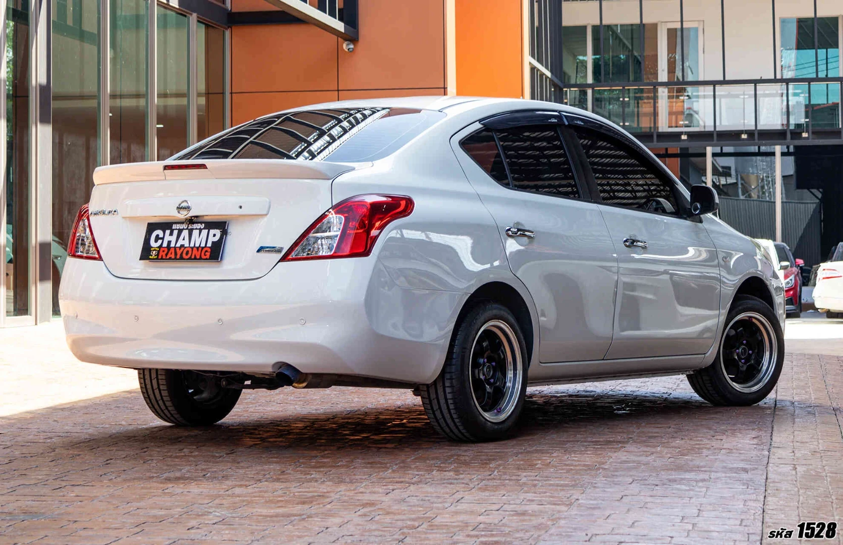 Nissan ALMERA 1.2 VL - ภาพย่อที่ 9