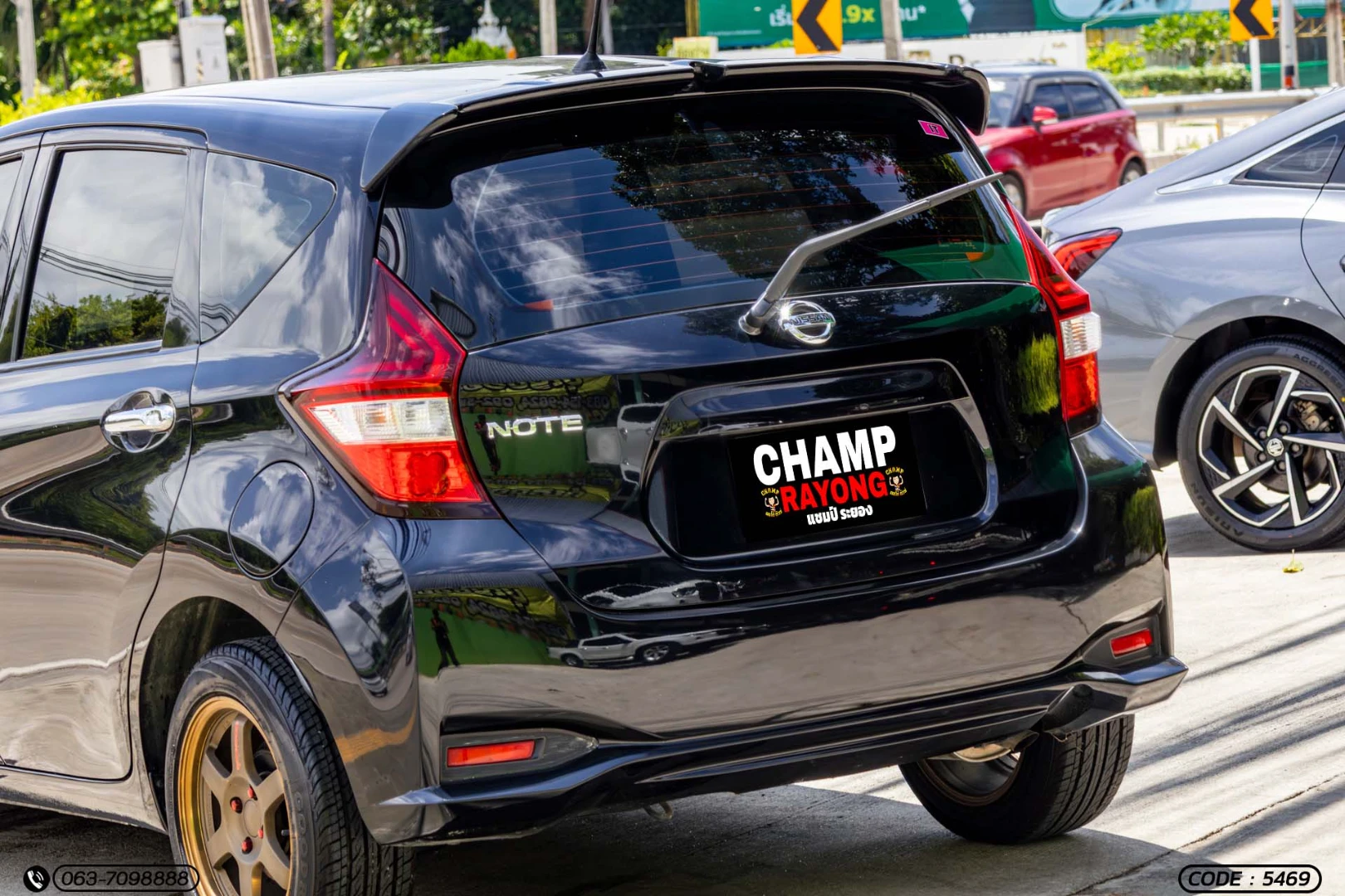Nissan NOTE 1.2 V - ภาพย่อที่ 11