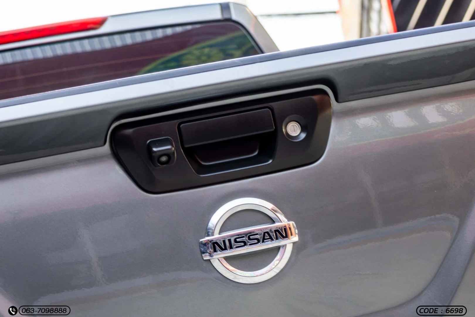 Nissan NP300 NAVARA KING CAB 2.5 E CALIBRE BLACK EDITION II - ภาพย่อที่ 12