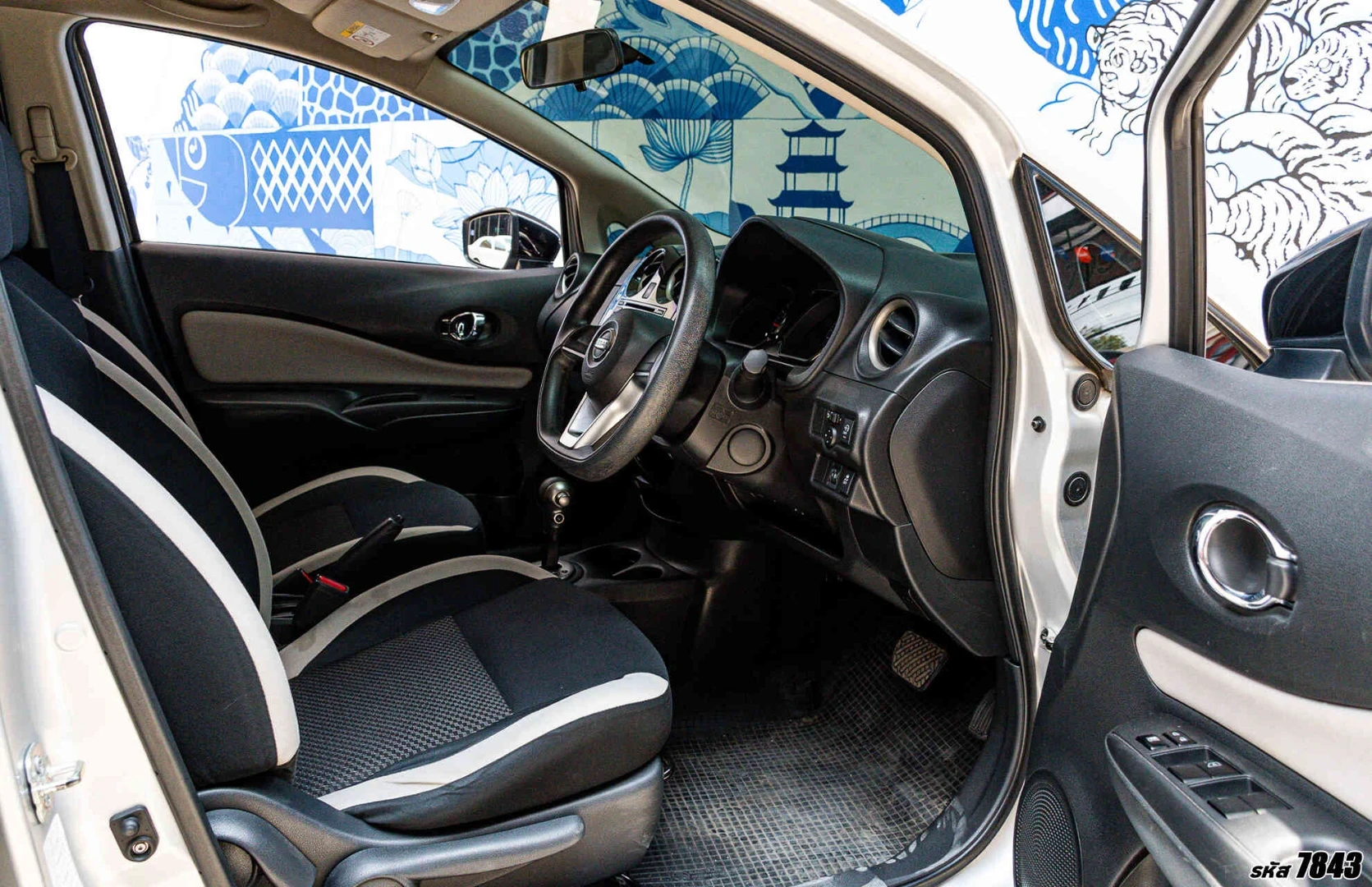 Nissan NOTE 1.2 V - ภาพย่อที่ 15