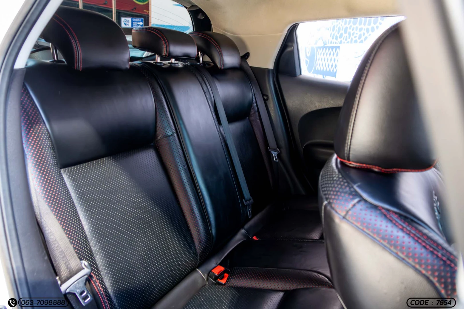 Nissan JUKE 1.6 V - ภาพย่อที่ 16