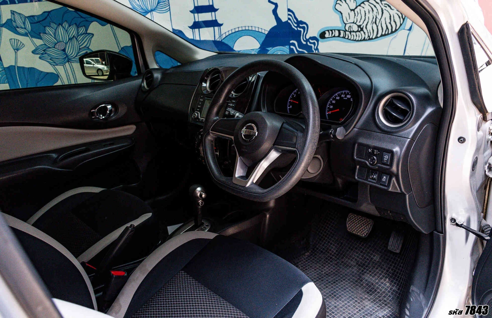 Nissan NOTE 1.2 V - ภาพย่อที่ 16