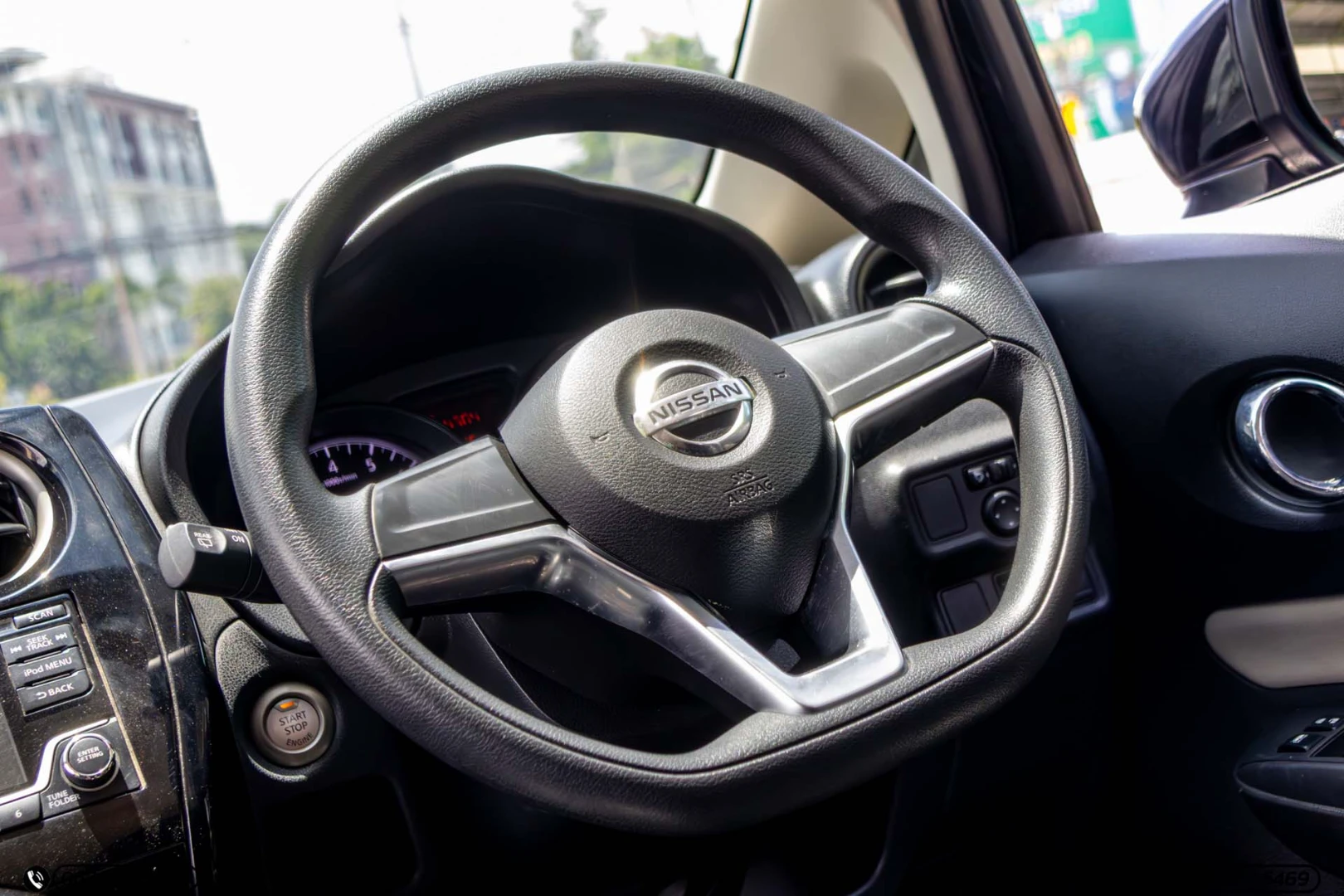 Nissan NOTE 1.2 V - ภาพย่อที่ 19