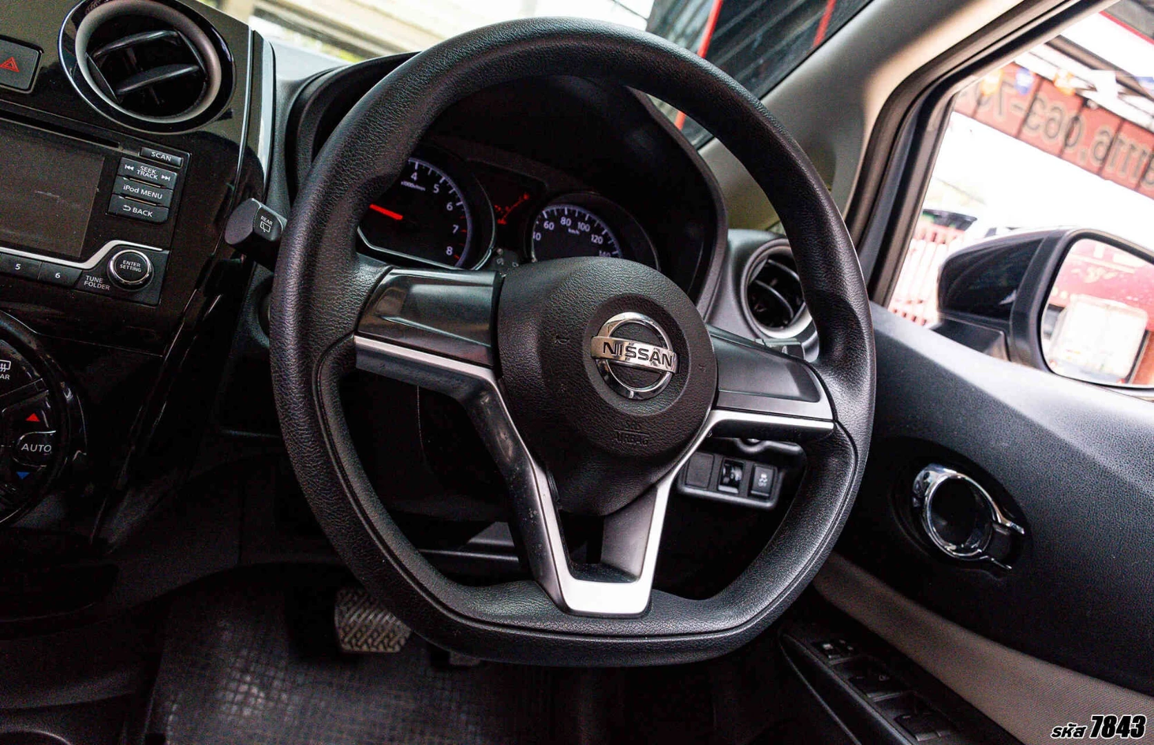 Nissan NOTE 1.2 V - ภาพย่อที่ 19