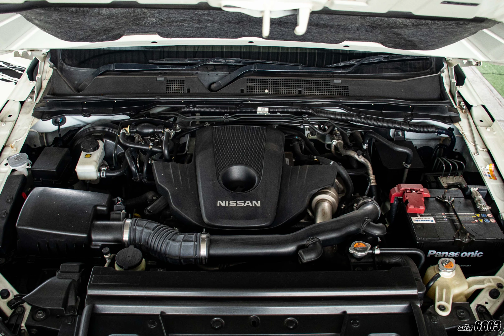 Nissan NP300 NAVARA KING CAB 2.5 E CALIBRE BLACK EDITION - ภาพย่อที่ 20