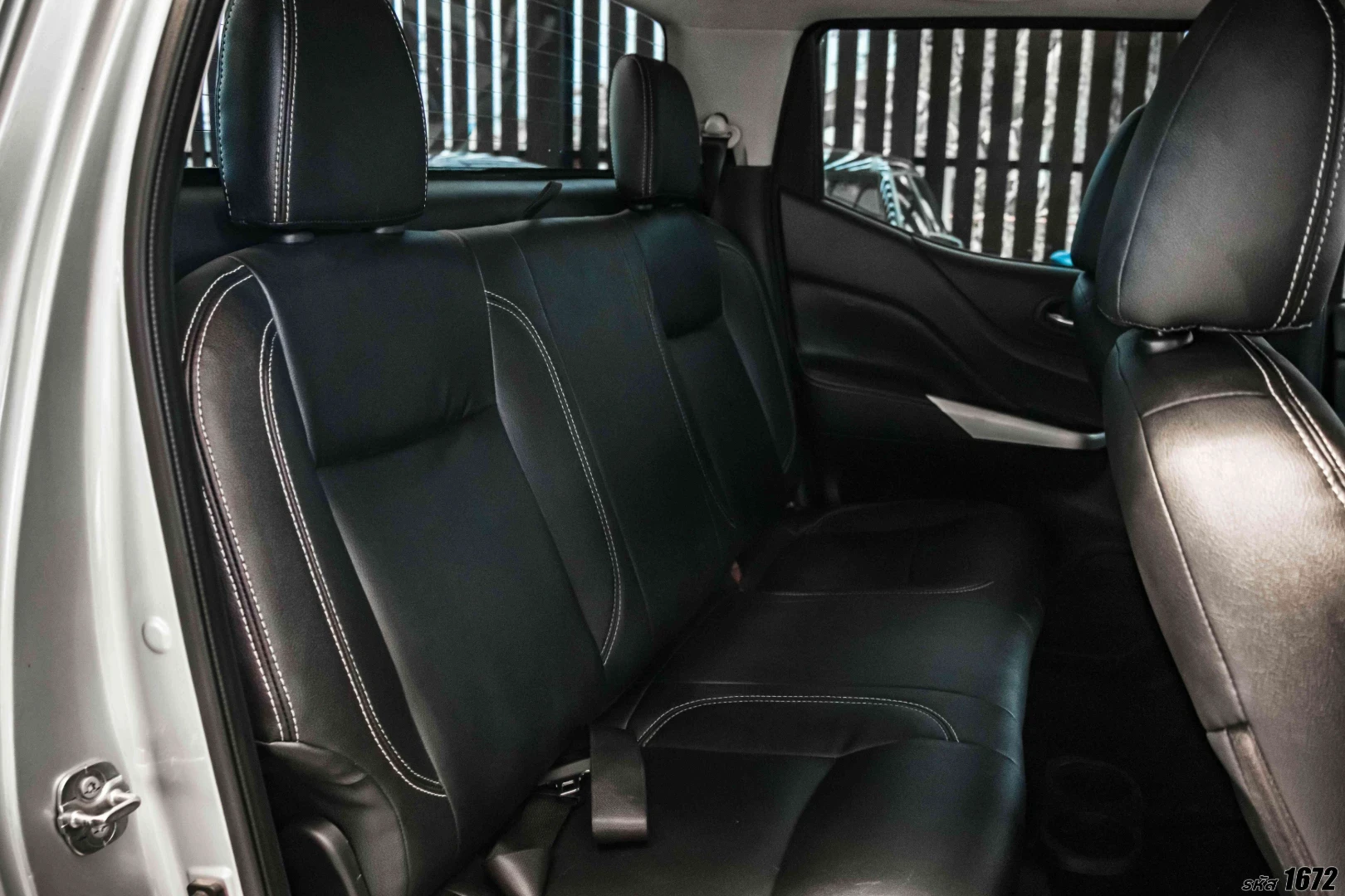 Nissan NP300 NAVARA DOUBLE CAB 2.5 E CALIBRE - ภาพย่อที่ 18