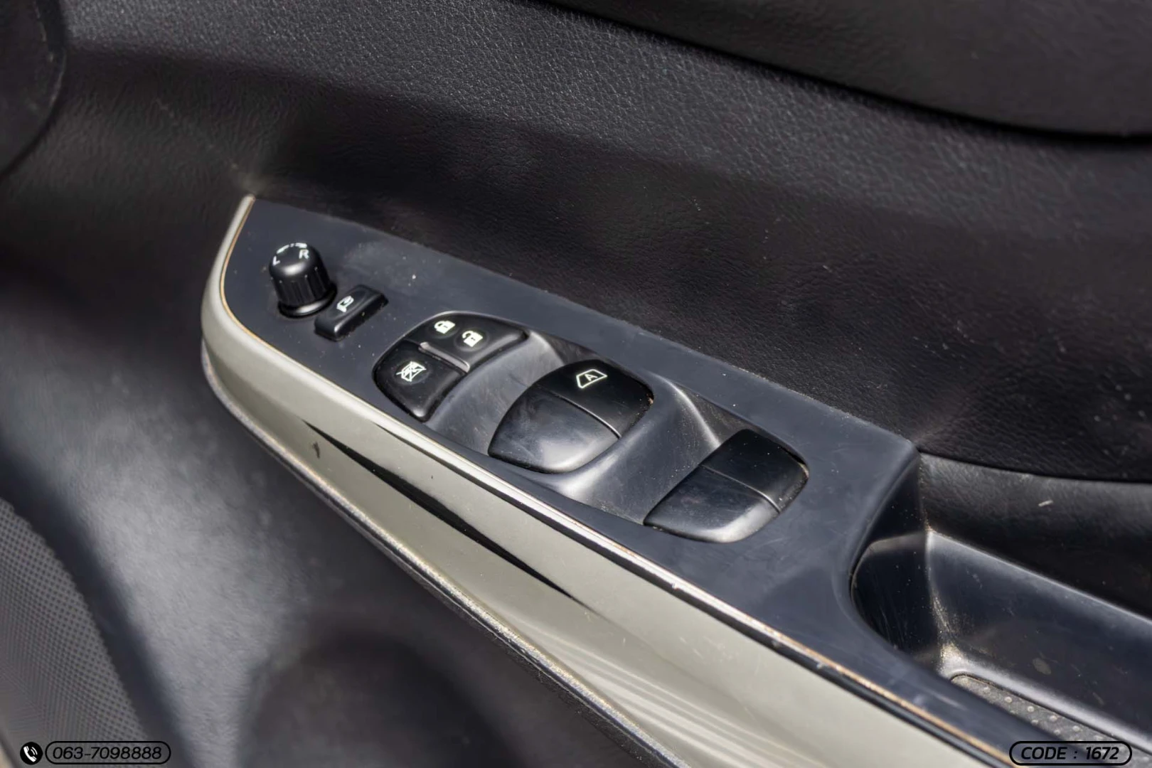 Nissan NP300 NAVARA DOUBLE CAB 2.5 E CALIBRE - ภาพย่อที่ 23