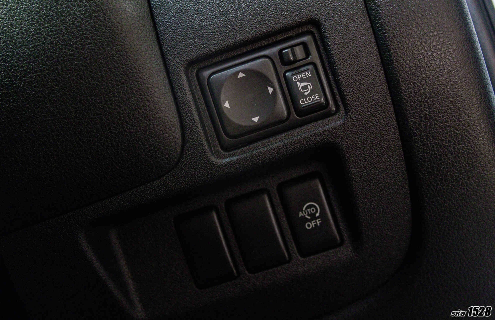 Nissan ALMERA 1.2 VL - ภาพย่อที่ 23