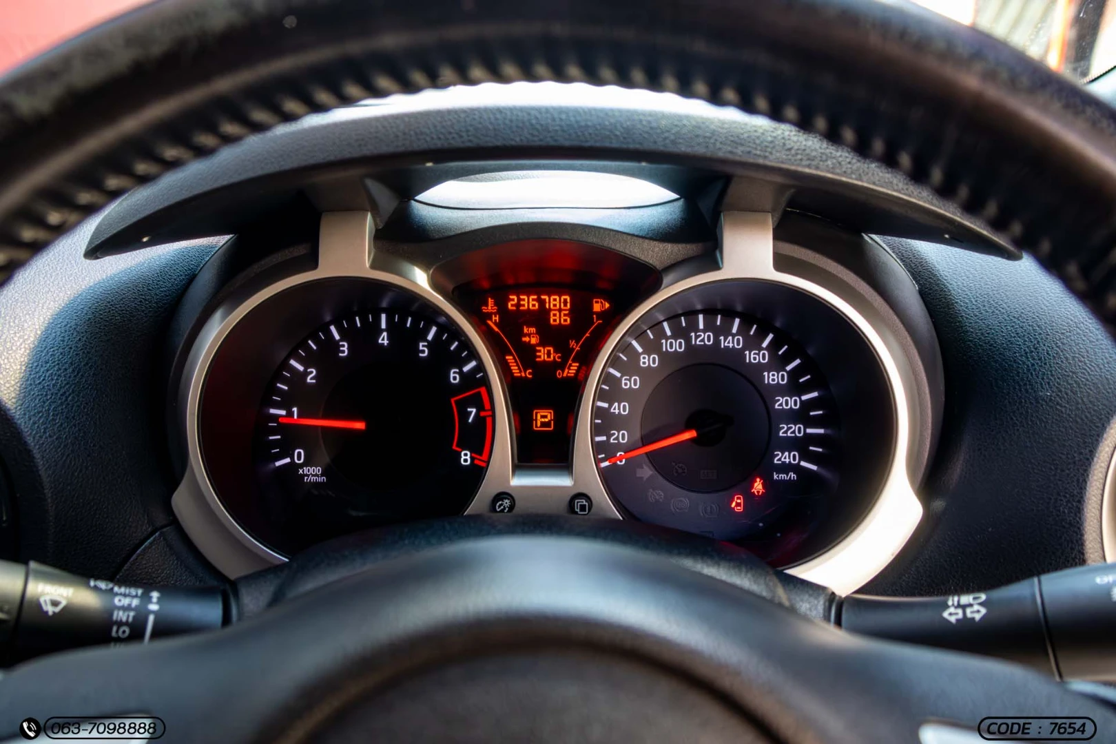 Nissan JUKE 1.6 V - ภาพย่อที่ 25